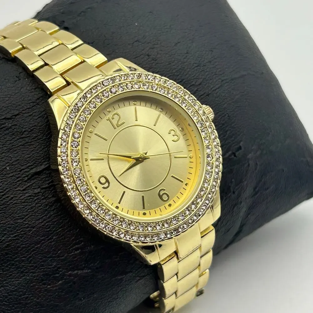 Women’s Gold-tone Crystal Accented Bezel Fashion Watch Working New Battery